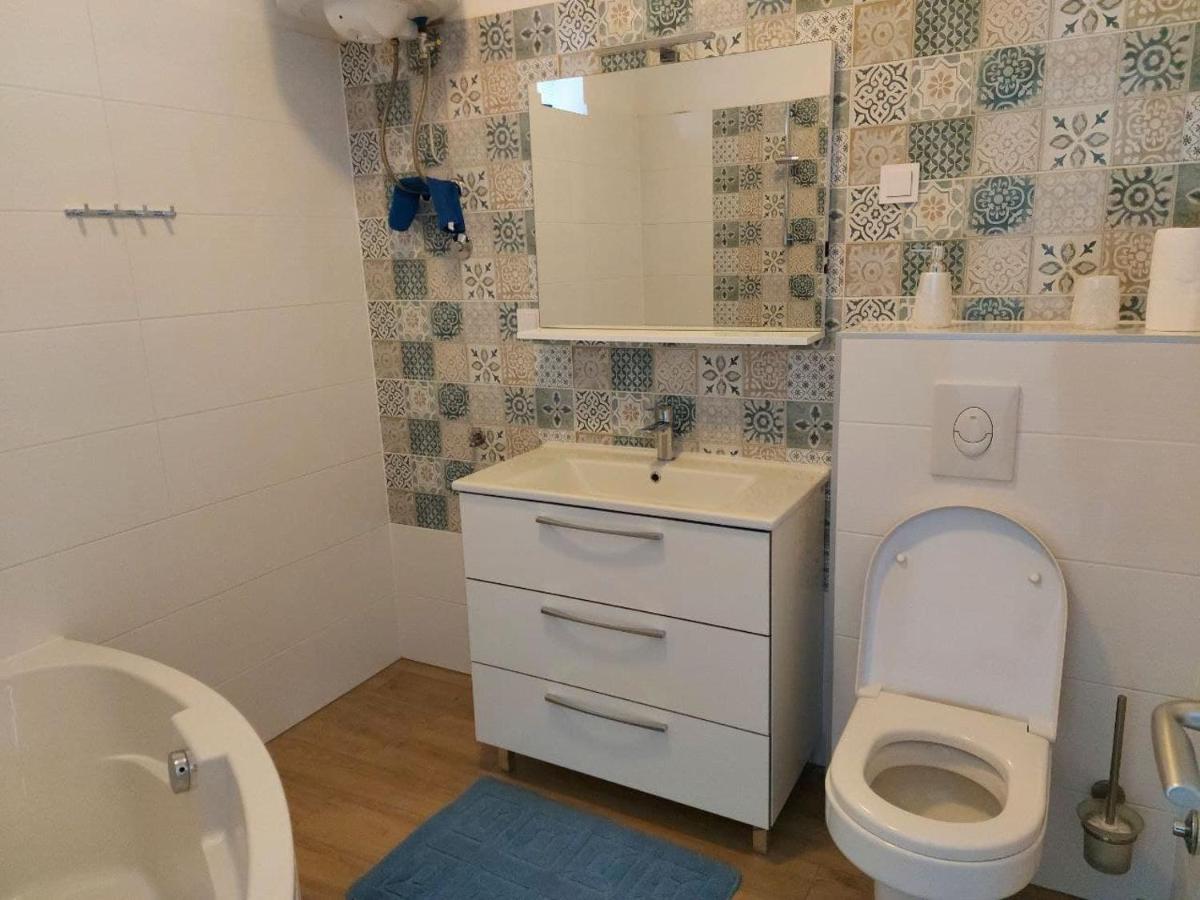 Bluegum Apartments Ližnjan エクステリア 写真