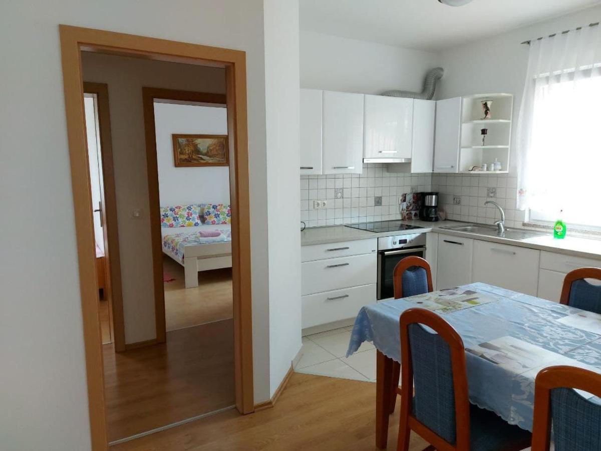 Bluegum Apartments Ližnjan エクステリア 写真