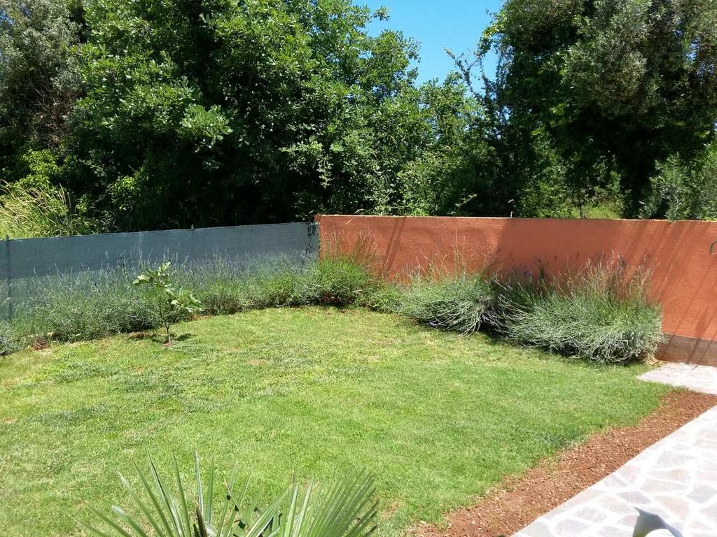 Bluegum Apartments Ližnjan エクステリア 写真