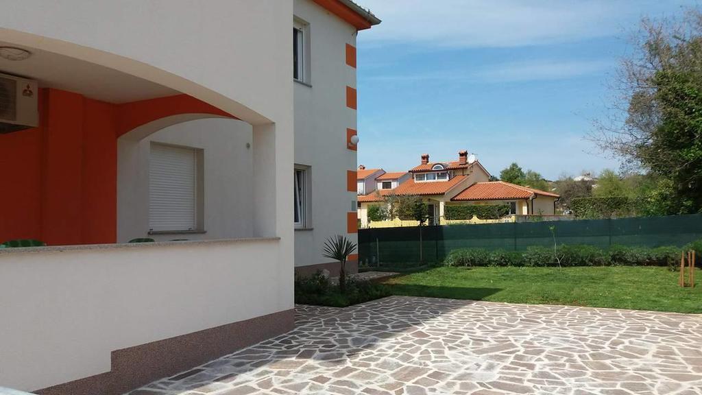 Bluegum Apartments Ližnjan エクステリア 写真